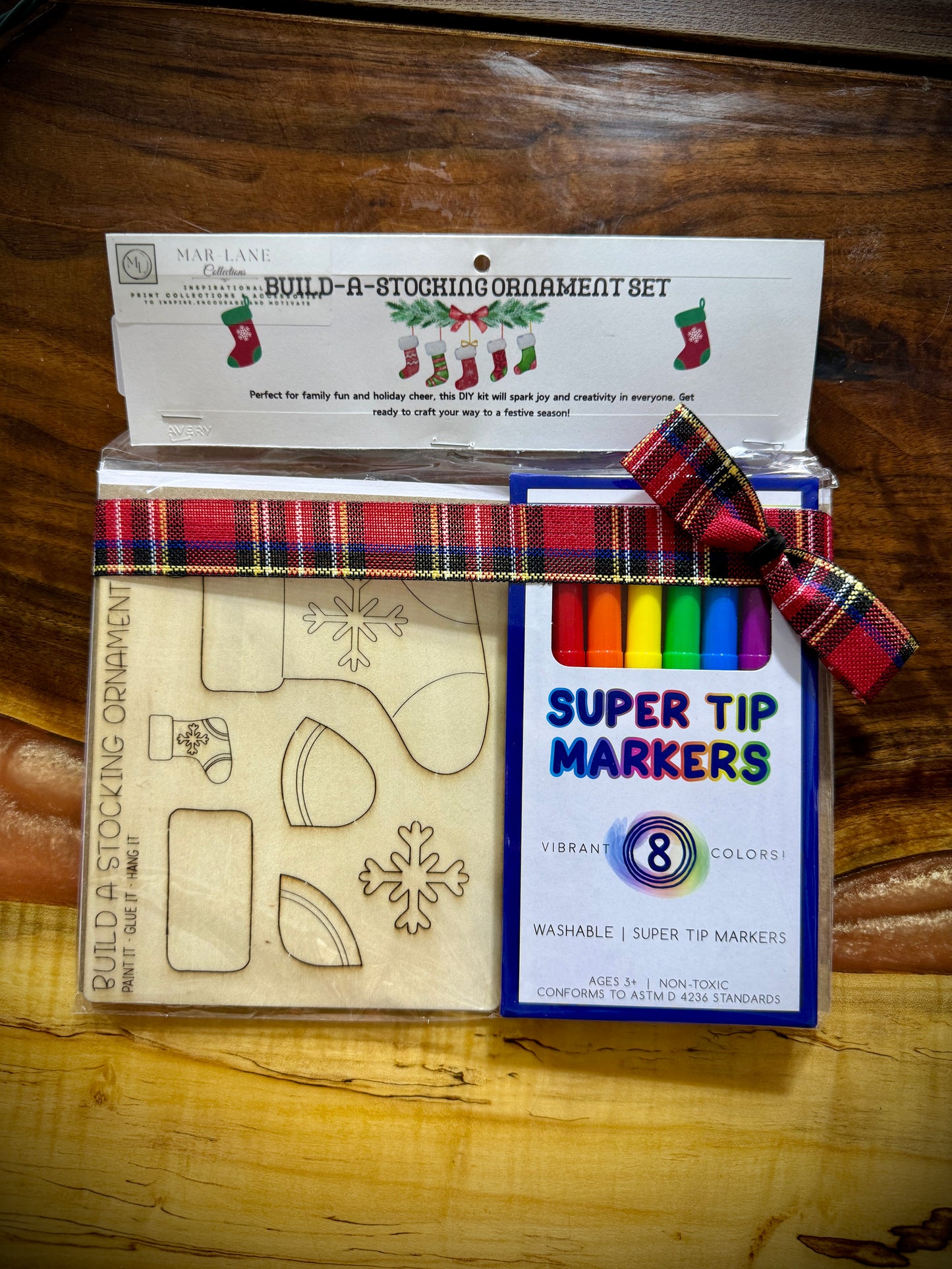 Wood Build -an-Ornament Set