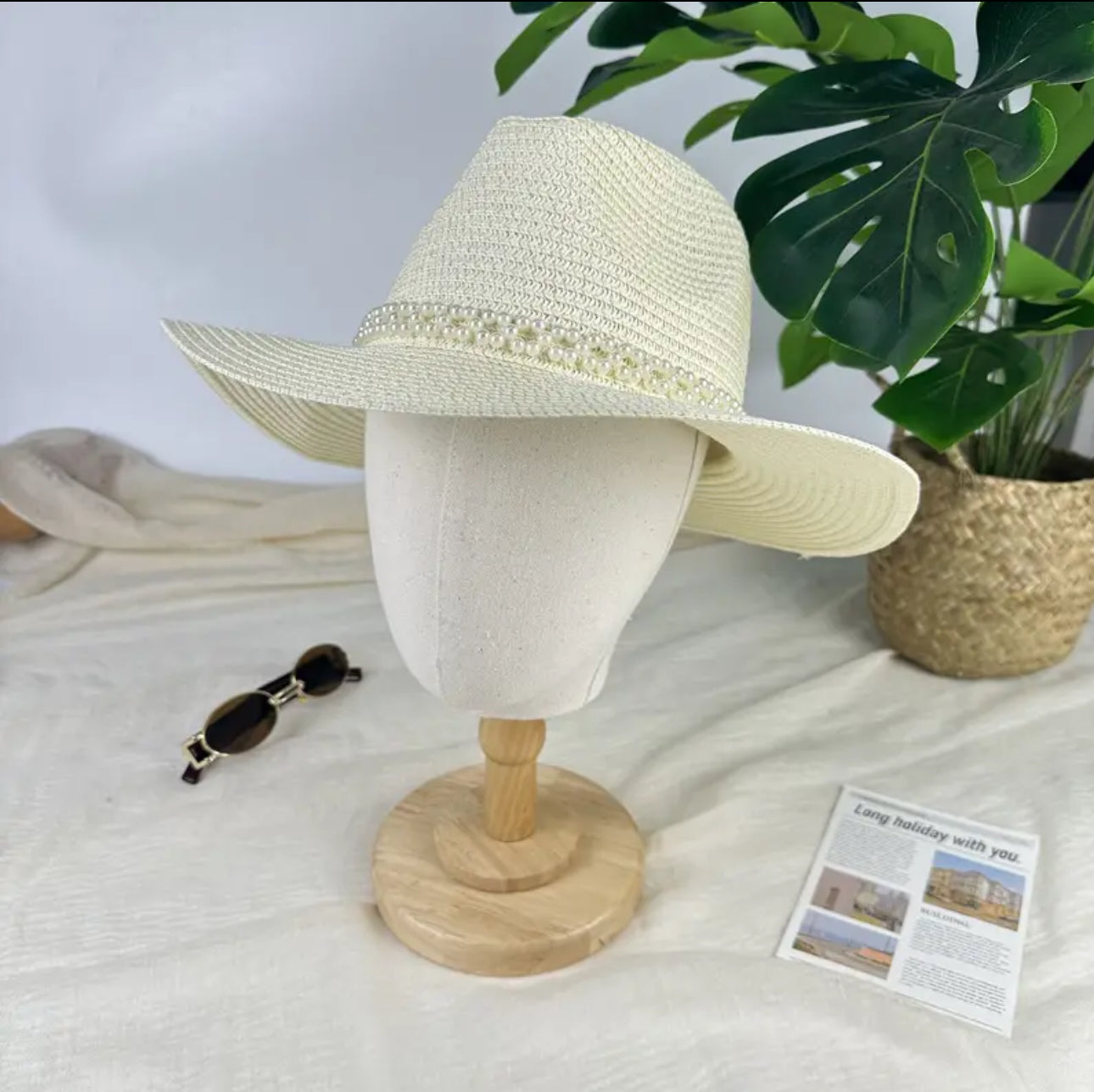 "Coastal Charm" Elegant French-Style Straw Sun Hat With Faux Pearl Chain - Wide Brim Panama Jazz Cap