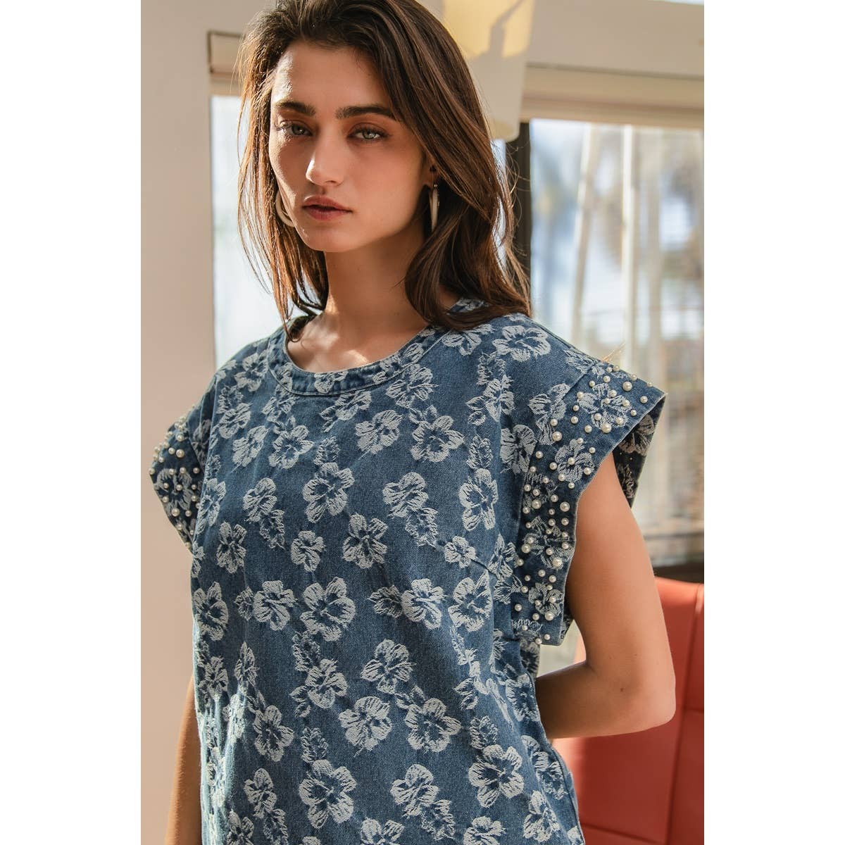 WASHED FLORAL TEXTURE DENIM AND PEARL TOP