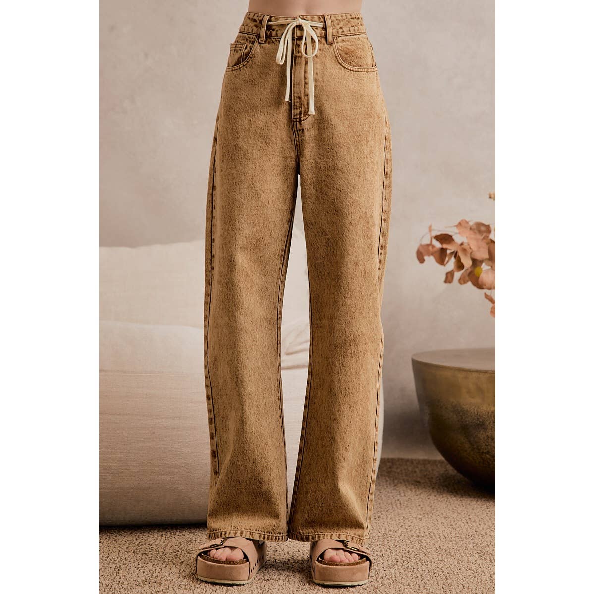 WASHED DRAWSTRING BAGGY JEANS