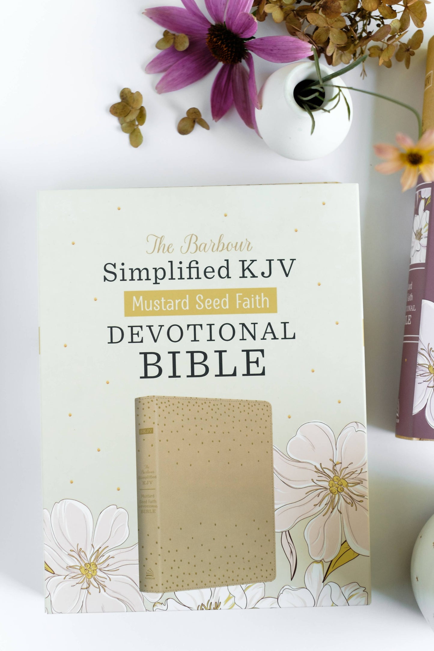 Mustard Seed Faith Devotional Bible—SKJV [Beige Polka Dots]iuybmnv<BV>