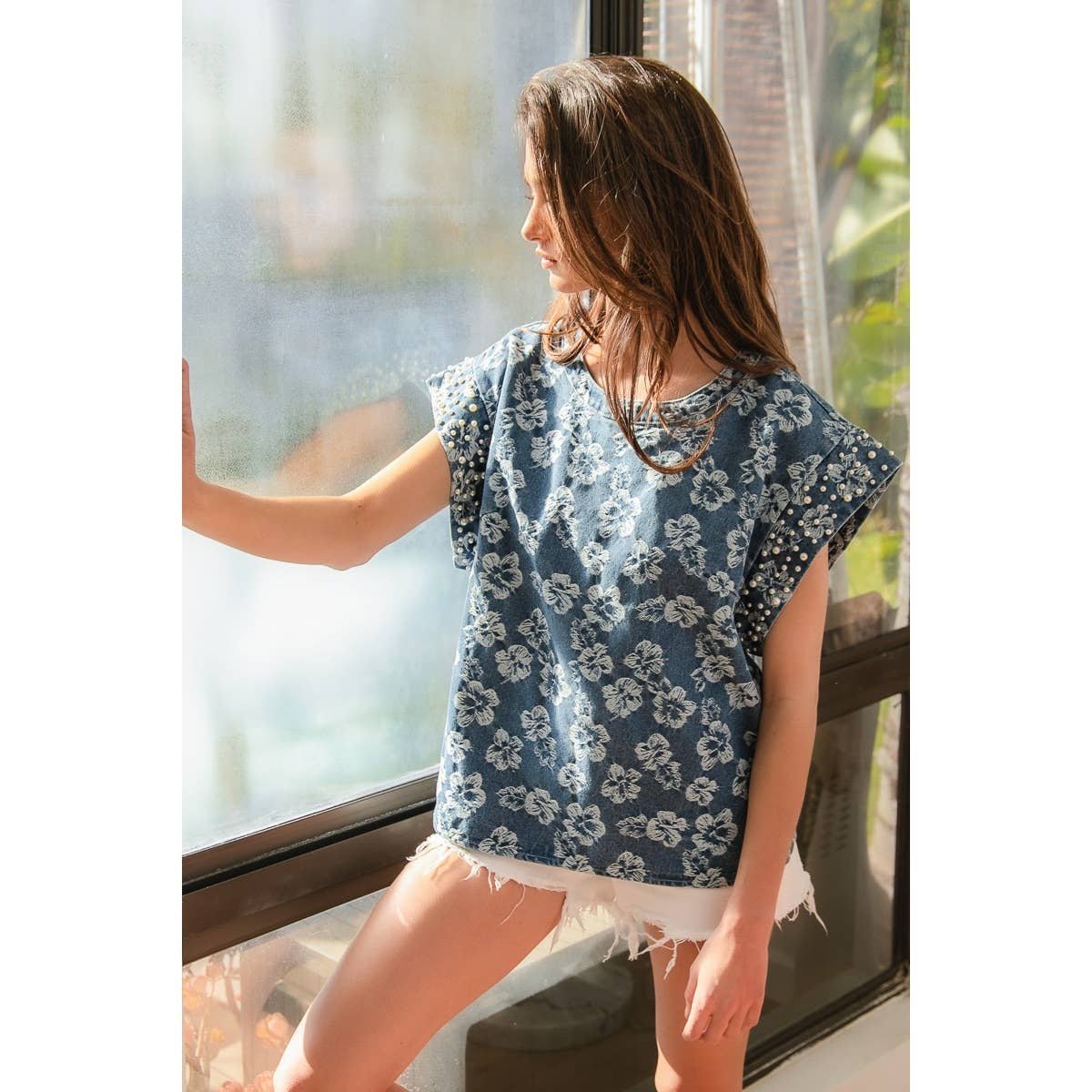 WASHED FLORAL TEXTURE DENIM AND PEARL TOP
