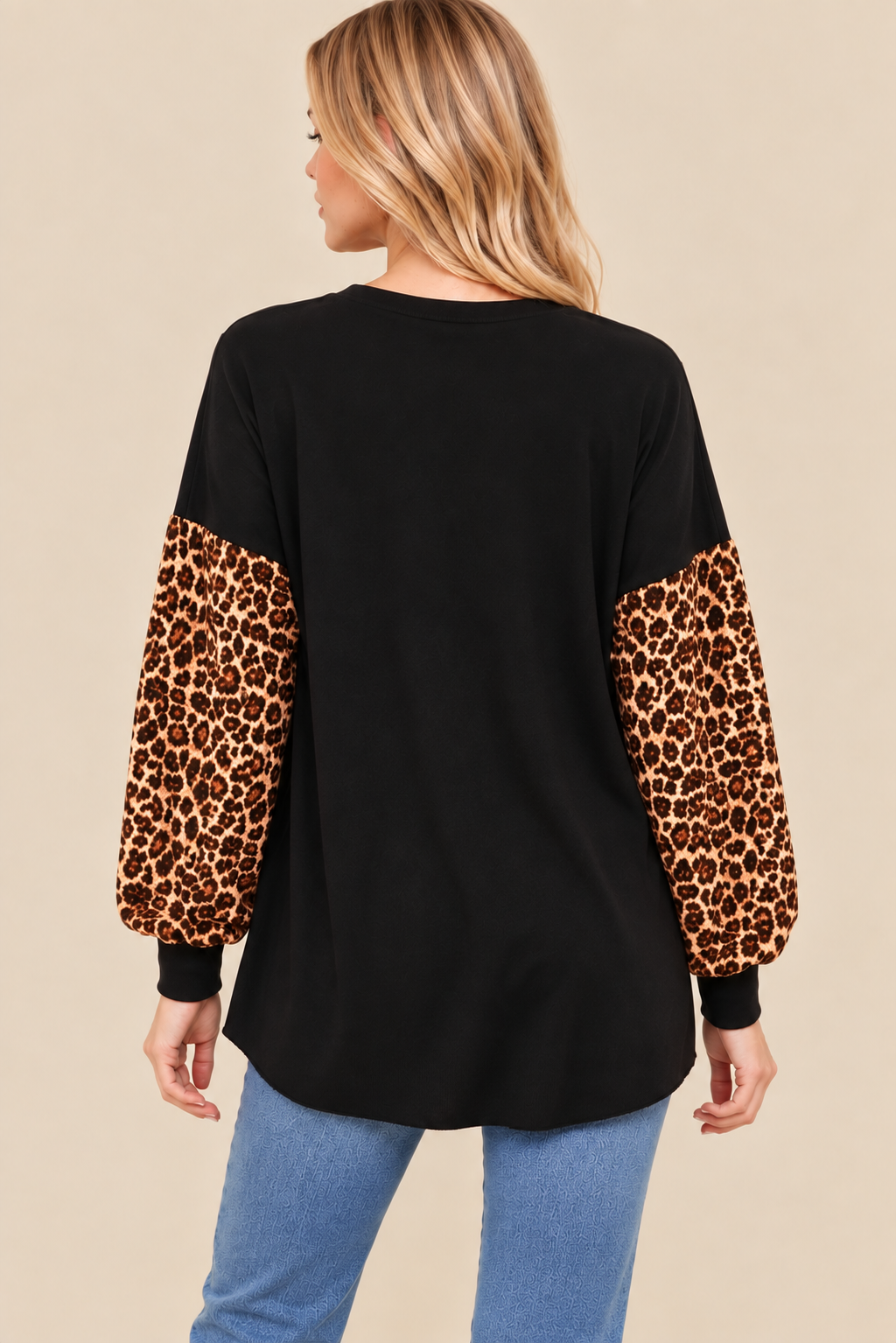 TUNIC TOP WITH PUFF CONTRAST SLEEVES