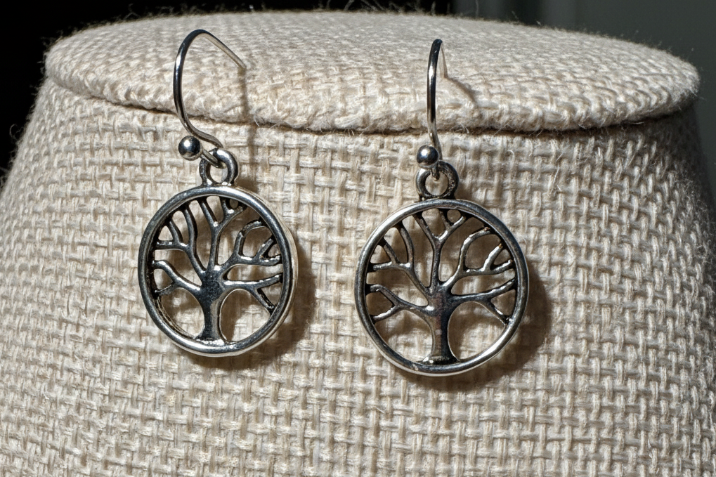 ‘Rooted in Christ’ Silver Necklace with heart clasp.