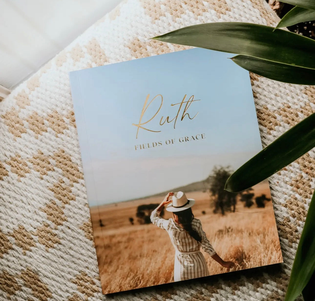 Ruth ~ Daily Grace Bible Study Book