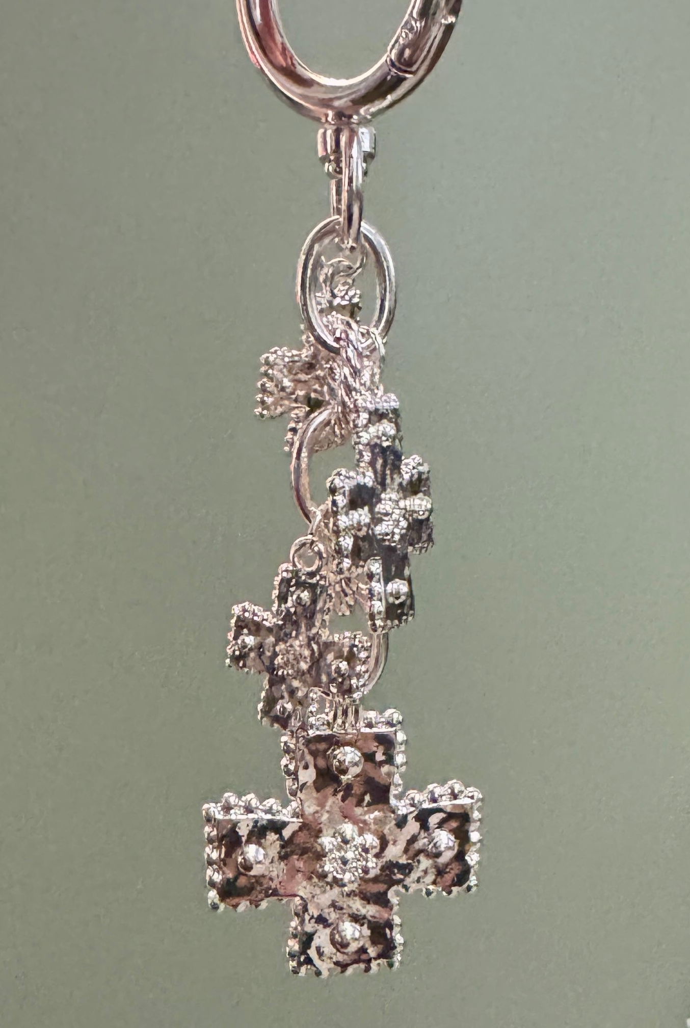 High‑Polish Silver Cross Charm Keychain