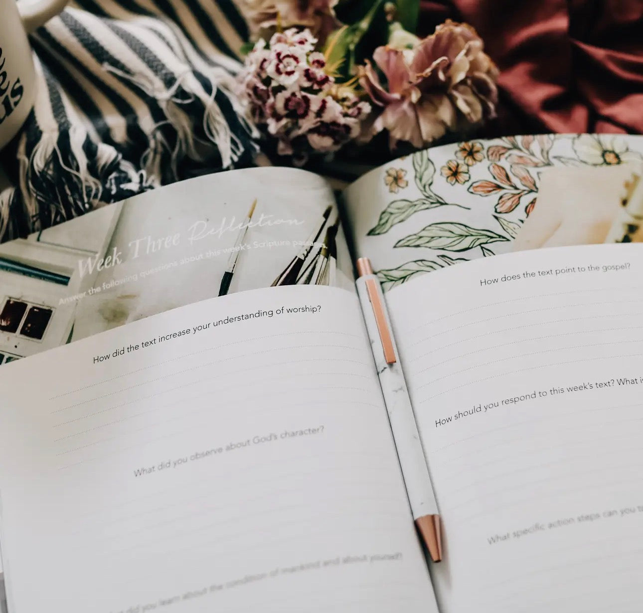 Worship ~ Daily Grace Bible Study Book