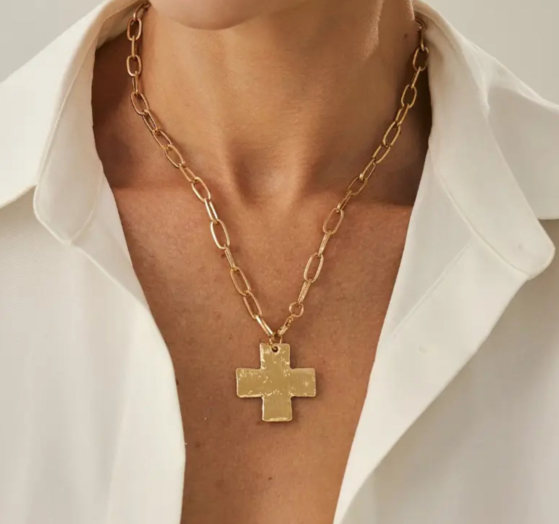 Minimalist Cross Pendant Necklace in Gold and Silver