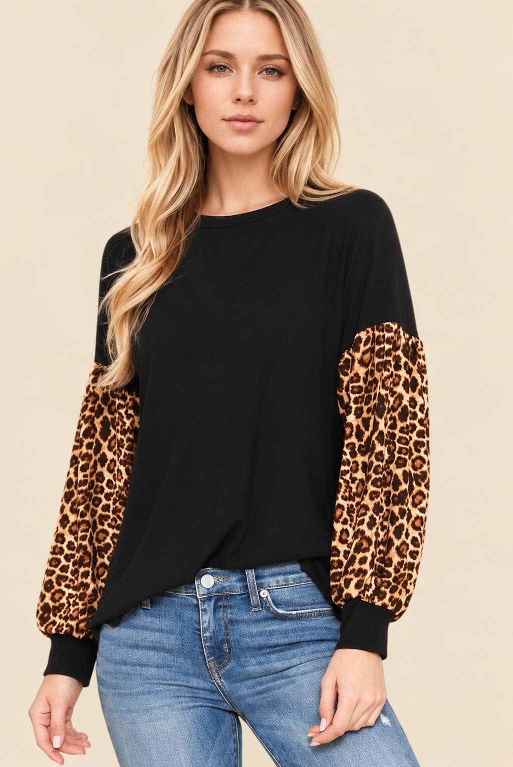TUNIC TOP WITH PUFF CONTRAST SLEEVES