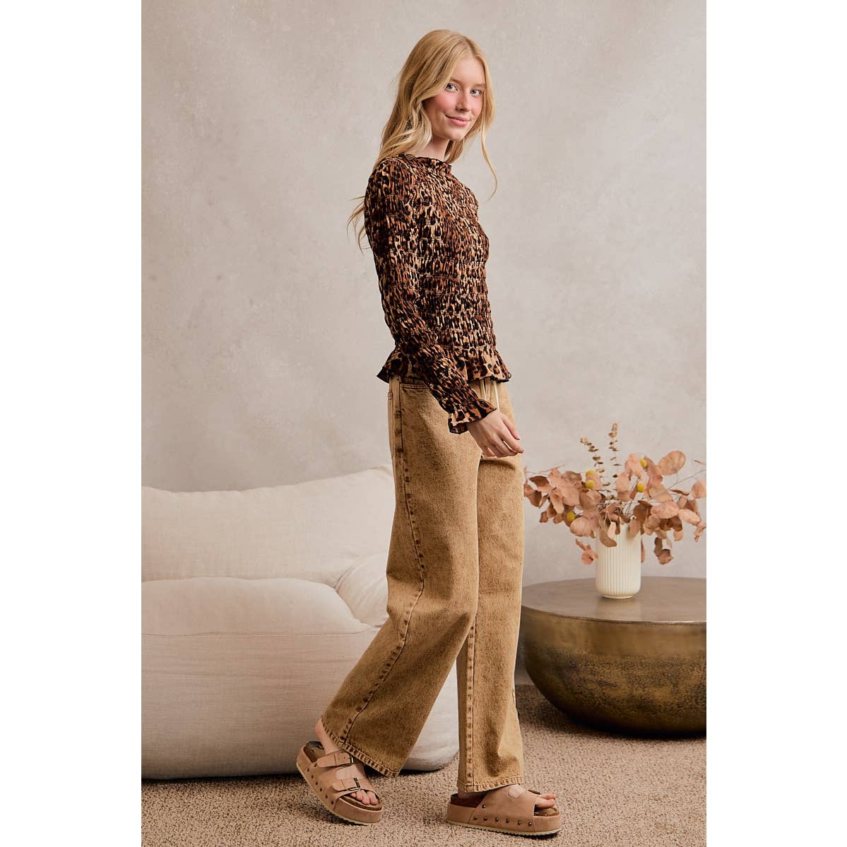 WASHED DRAWSTRING BAGGY JEANS